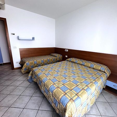 Residence Eurostar Бібіоне Екстер'єр фото